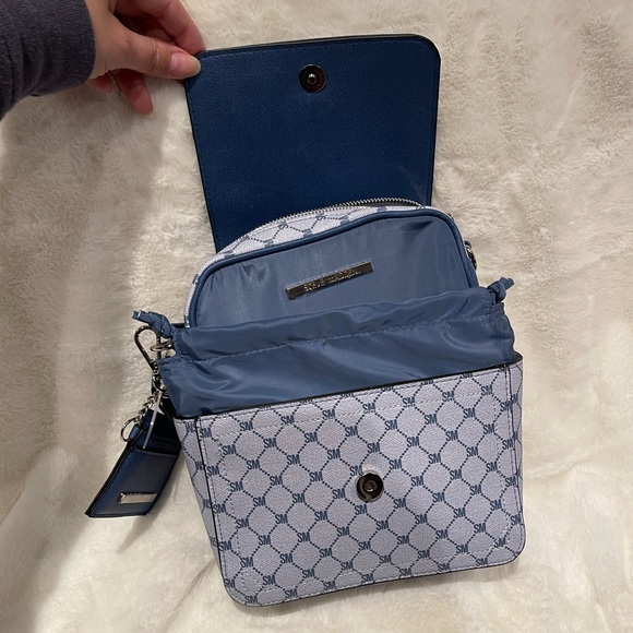 💙 Steve Madden Ocean Bfern 2 Purses in One Cross Body Bag and Credit Card Case - Picture 11 of 17